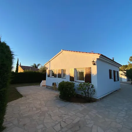 Caramonte, En Costa Dorada Les Tres Cales